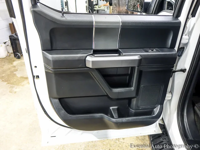 Used 2020 White Ford XLT image 22