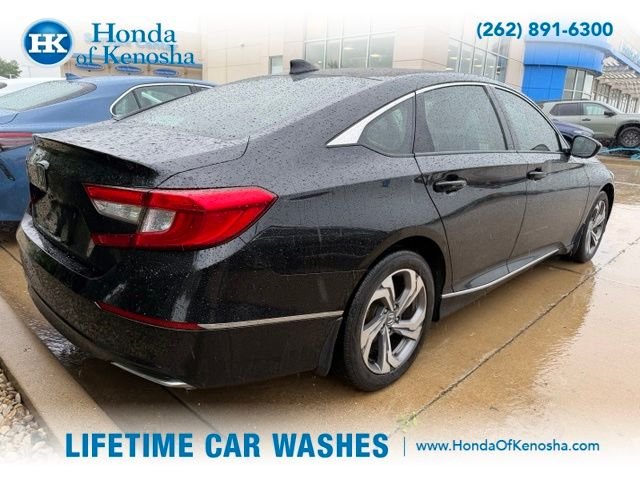 Used 2018  Honda EX image 2
