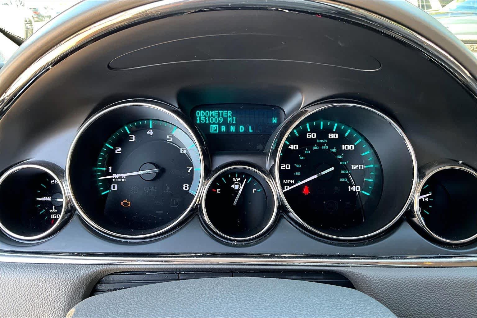 Used 2013 White Diamond Tricoat Buick Premium image 24