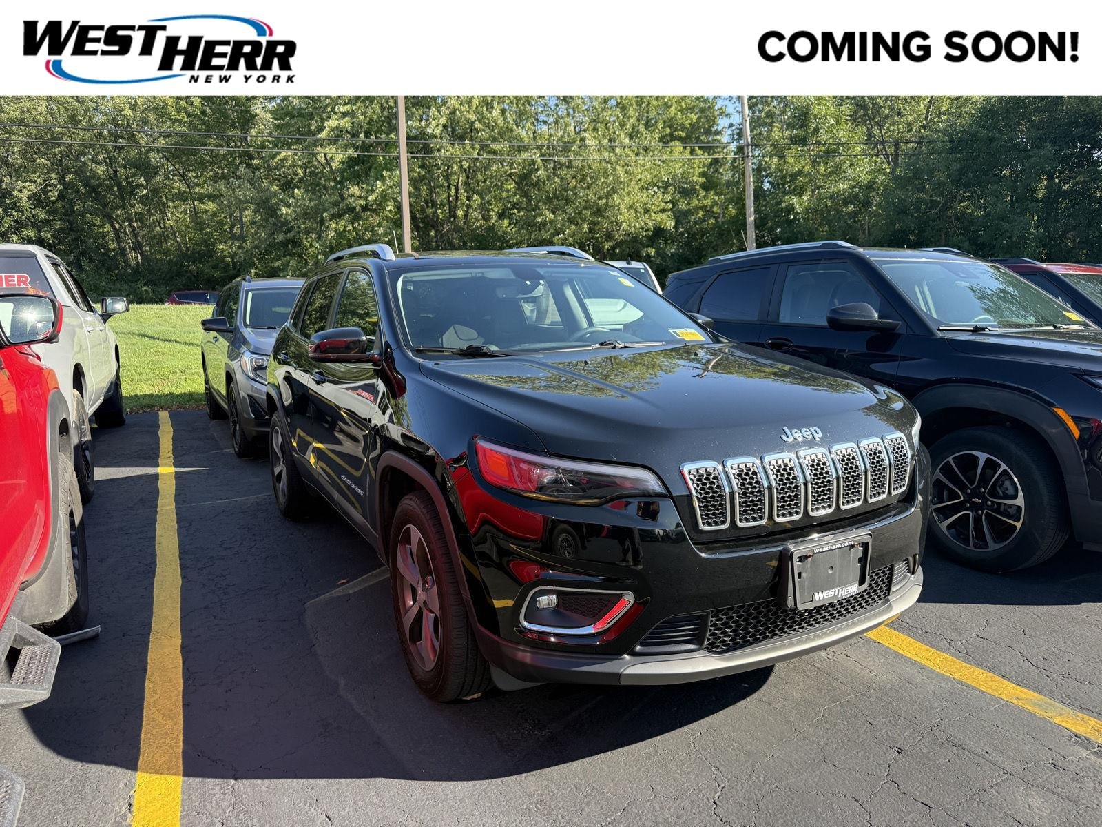 Used 2019 Diamond Black Crystal Pearlcoat Jeep Limited image 1