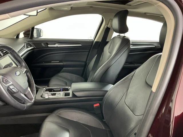 Used 2017 Burgundy Velvet Metallic Tinted Clearcoat Ford Titanium image 15