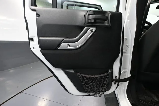 2012 Jeep Wrangler Unlimited Rubicon - Photo 31