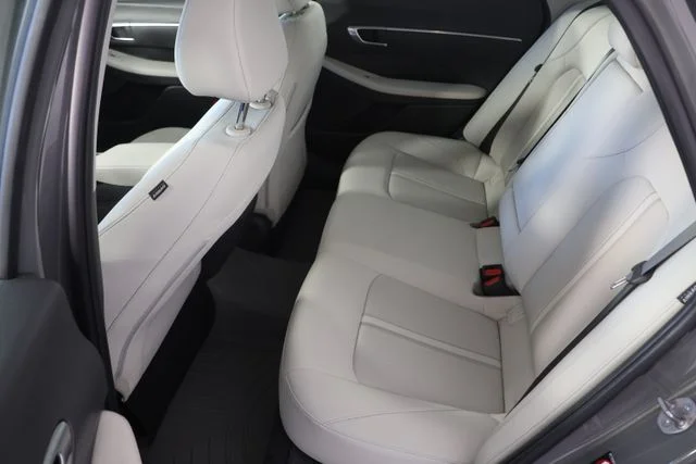 Used 2023 Gray Hyundai SEL image 20