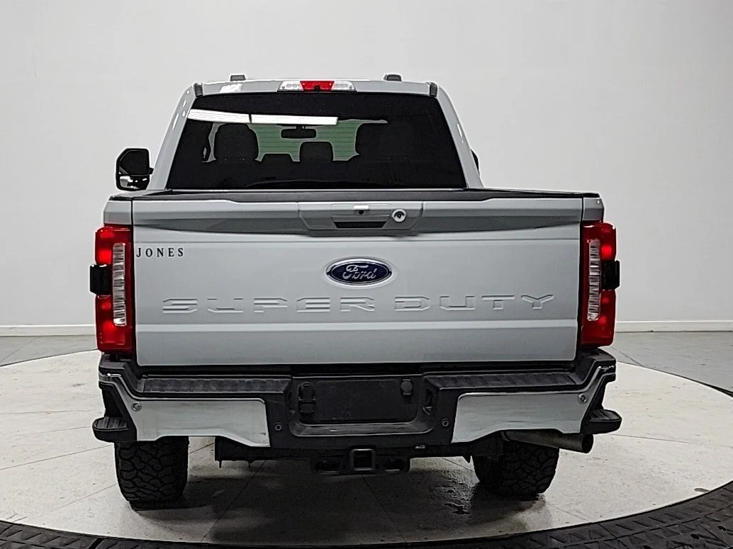 Used 2025 White Ford Lariat image 6