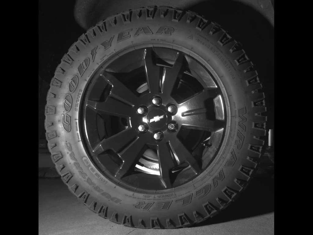 Used 2017 Black Chevrolet Z71 image 12