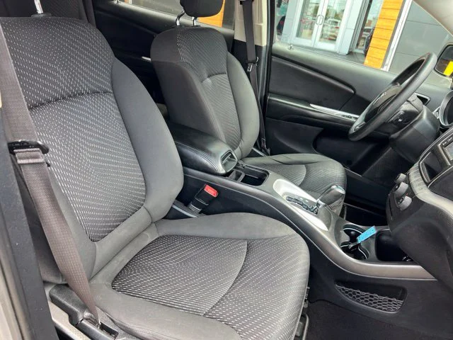 Used 2017 Silver Dodge SE image 23