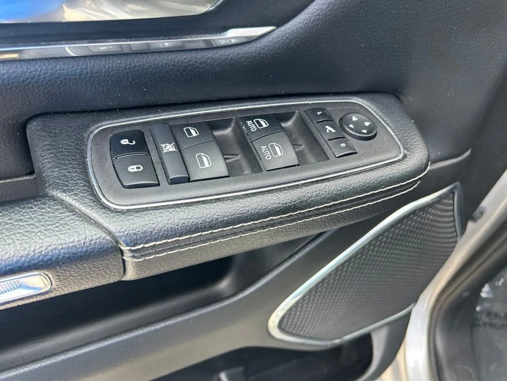 2024 RAM Ram 1500 Pickup Laramie - Photo 32