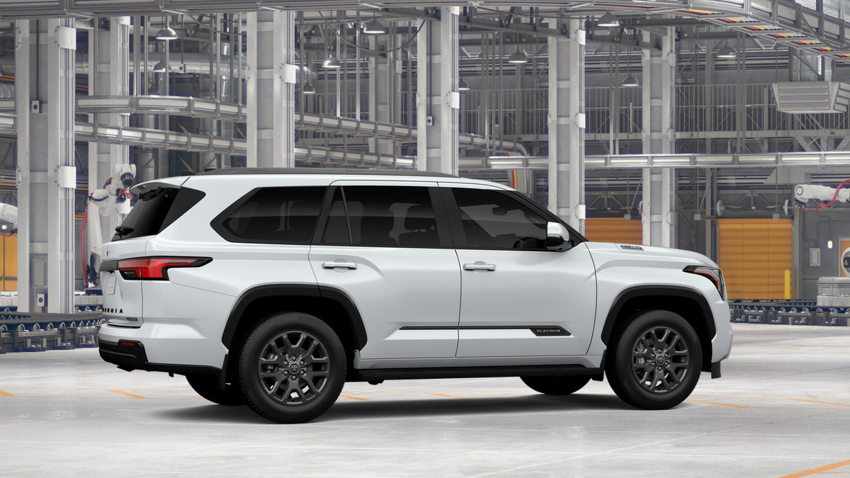 New 2026 Wind Chill Pearl Toyota Platinum image 11