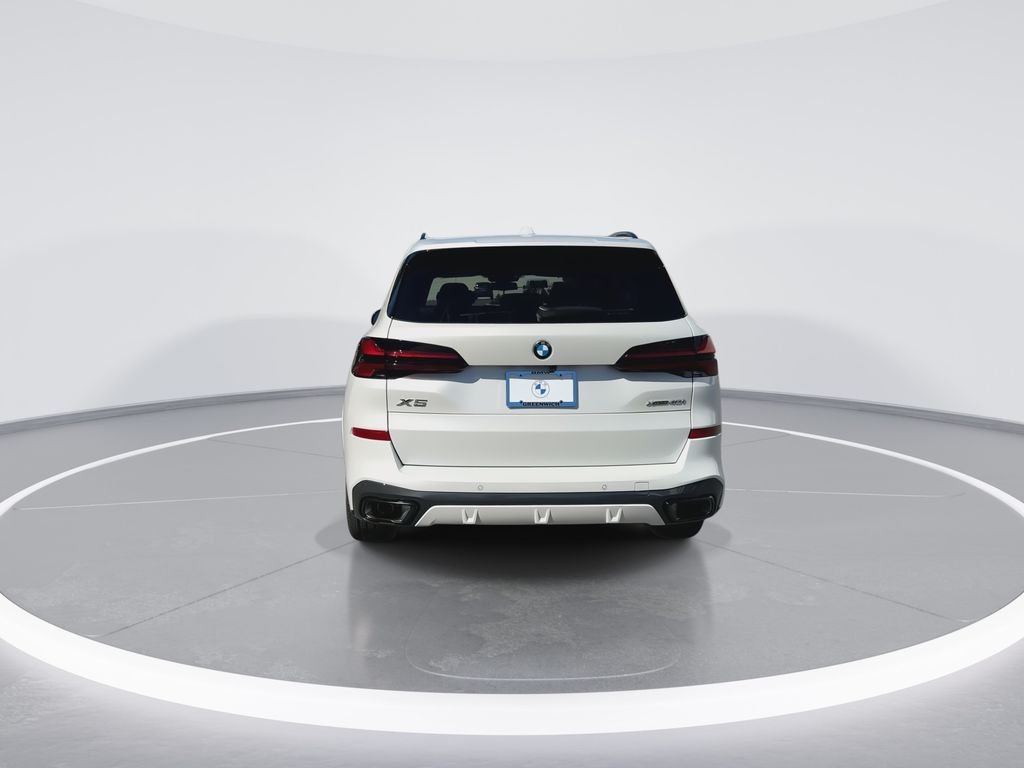 New 2026 White Metallic BMW xDrive40i image 7
