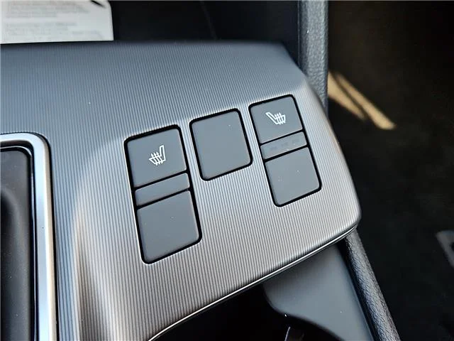 New 2027 Glacial White KIA EX Front-Wheel Drive image 15
