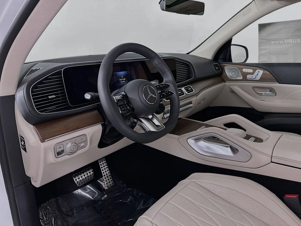 2026 Mercedes-Benz GLE AMG GLE 53 - Photo 9