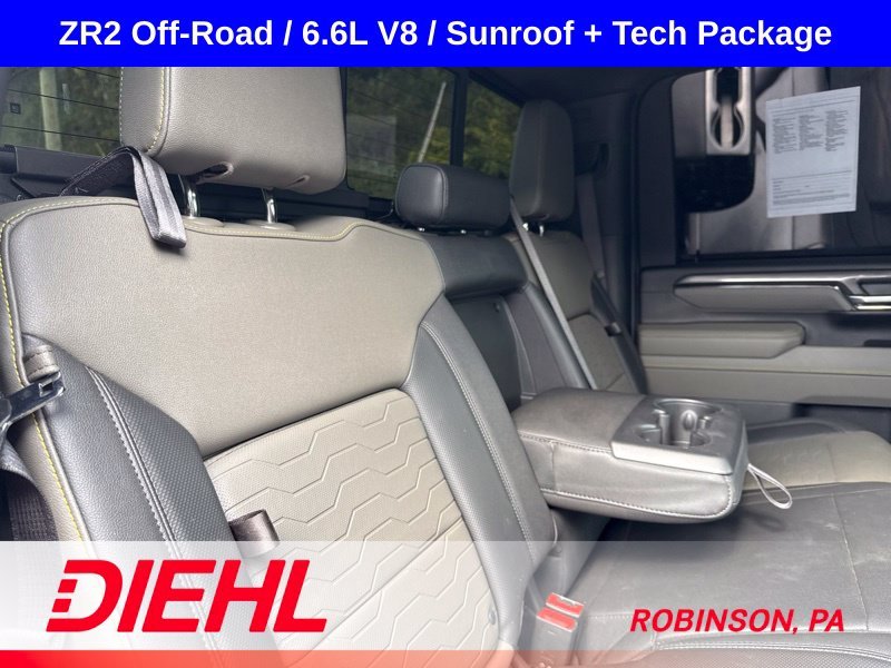 Used 2025 Gray Chevrolet ZR2 image 13