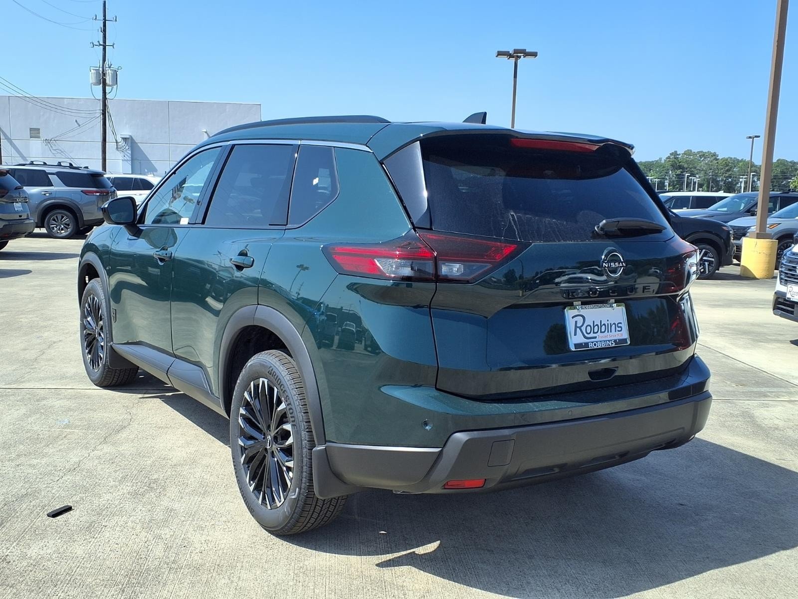 New 2026 Obsidian Green Pearl Nissan Dark Armor™ image 7
