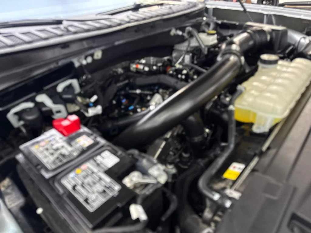 Used 2025 Silver Ford Platinum image 83