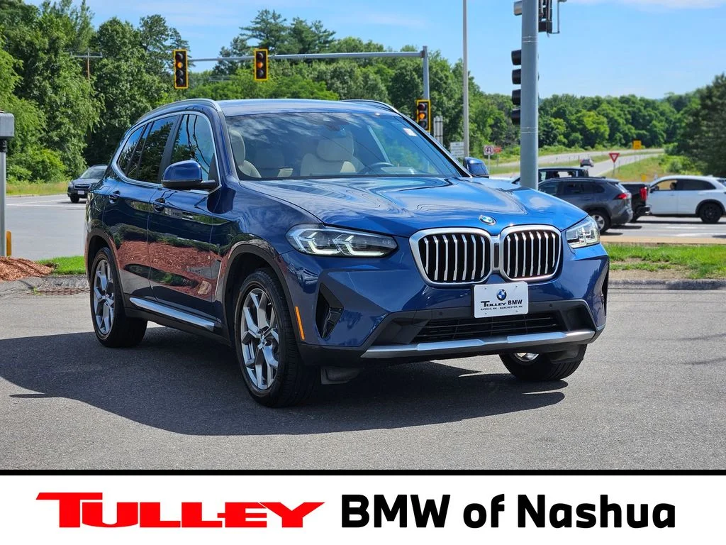 Used 2023 Phytonic Blue Metallic BMW xDrive30i image 1