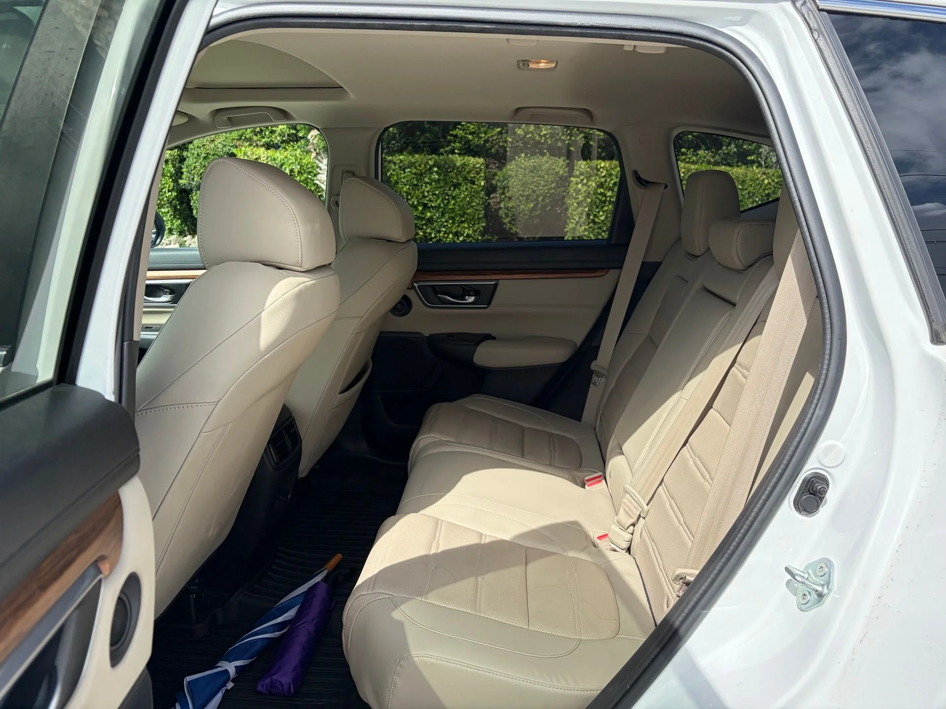 Used 2022 Platinum White Pearl Honda EX-L image 19