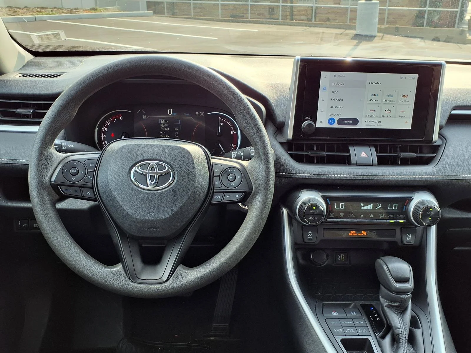 Used 2024 Silver Sky Metallic Toyota XLE image 5
