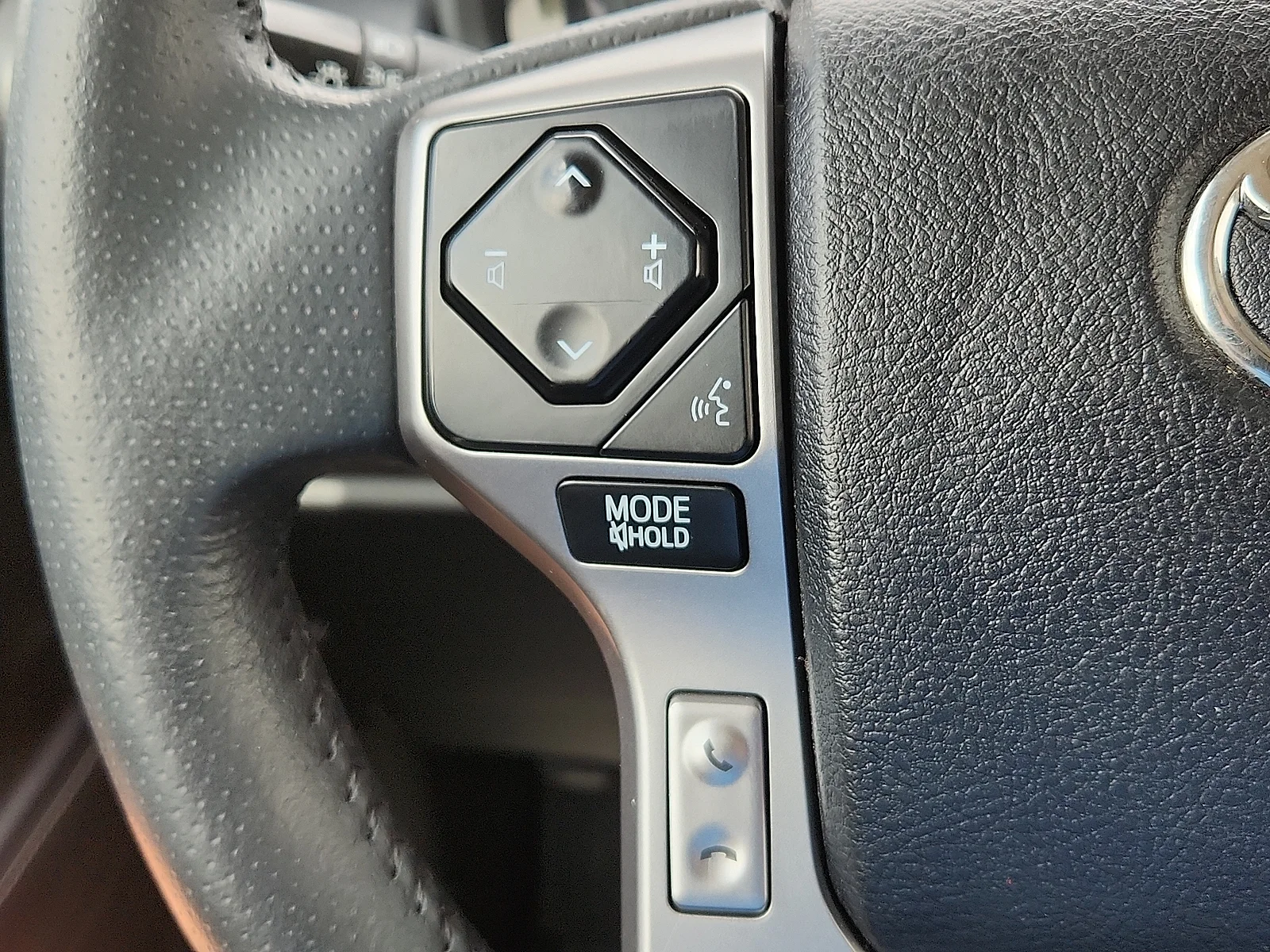 Used 2022 Silver Toyota SR5 Premium image 16