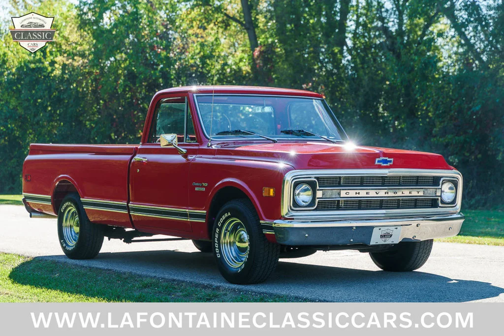 Used 1970 Red Chevrolet  image 2