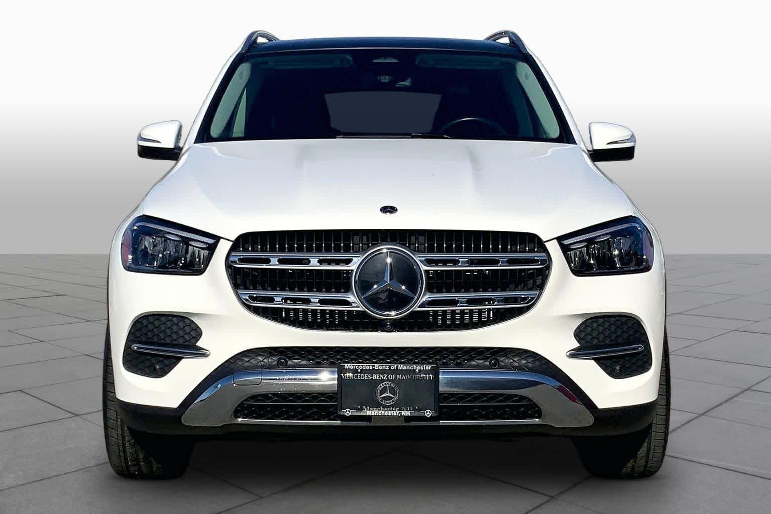 Certified Used 2024 Polar White Mercedes-Benz GLE 450e Plug-In Hybrid image 4