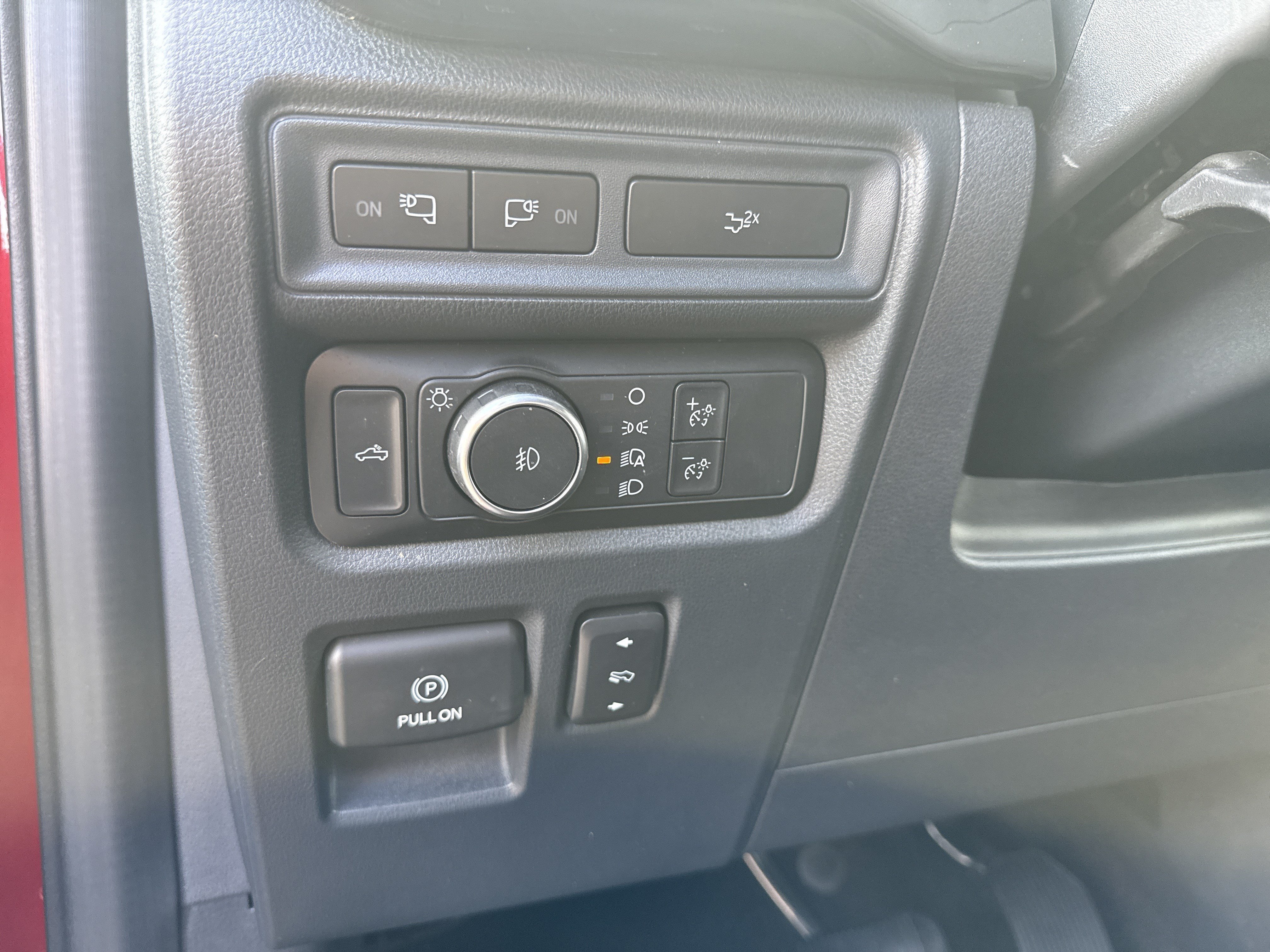 Used 2022 Red Ford XLT image 30