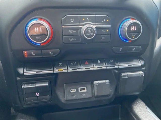 Used 2019 Gray Chevrolet RST image 26