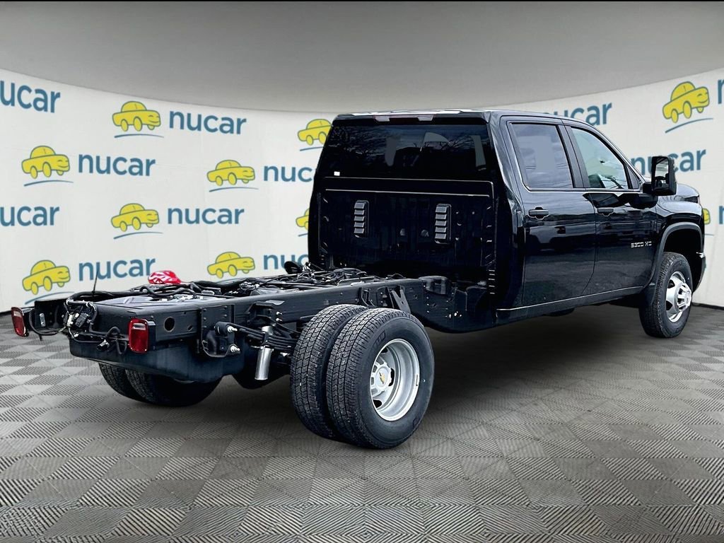 2025 Chevrolet Silverado 3500 HD Work Truck - Photo 7