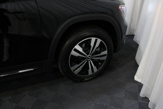 2025 Mercedes-Benz GLB Base - Photo 12
