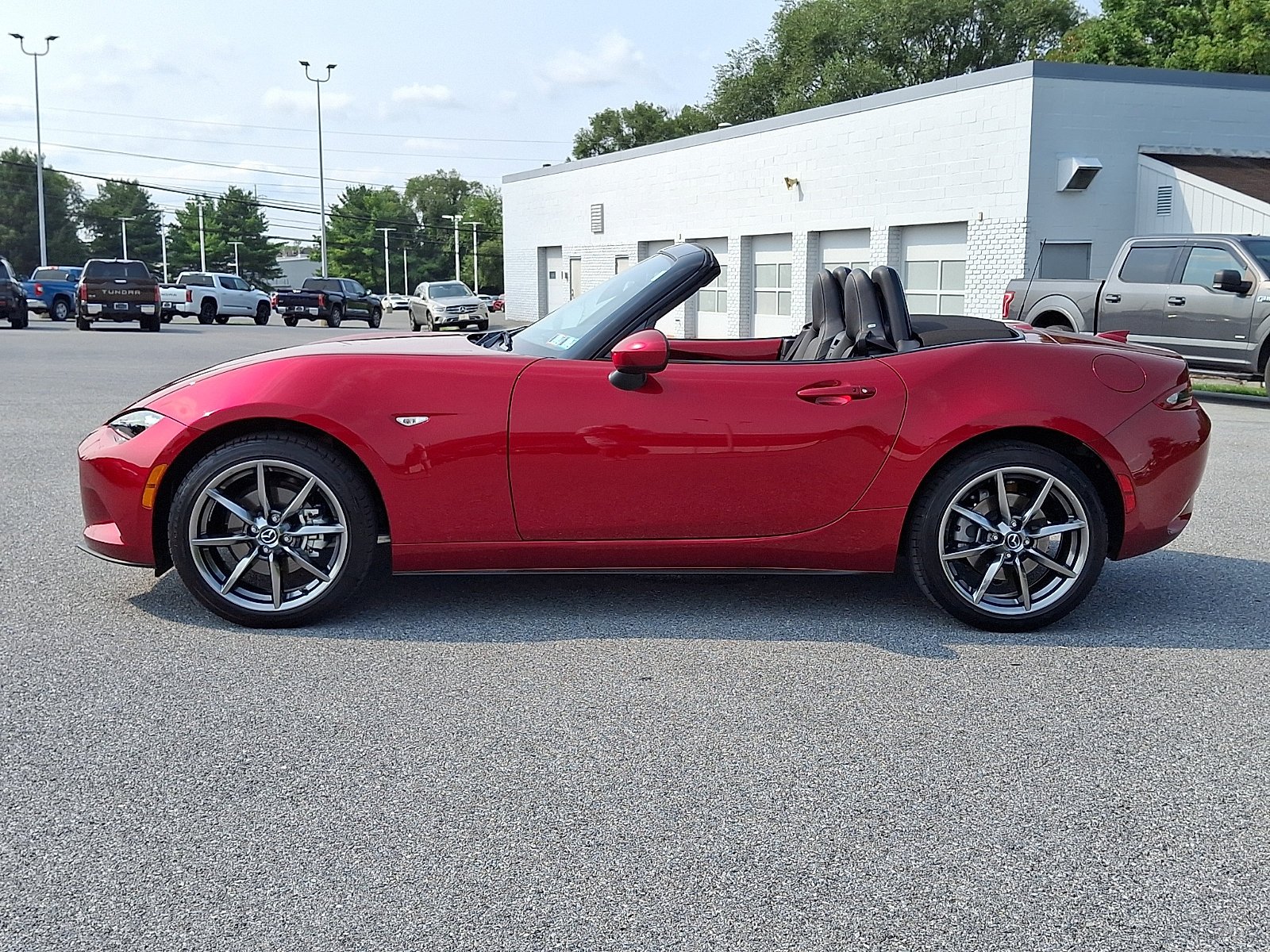 Used 2021 Soul Red Crystal Metallic Mazda Grand Touring image 6