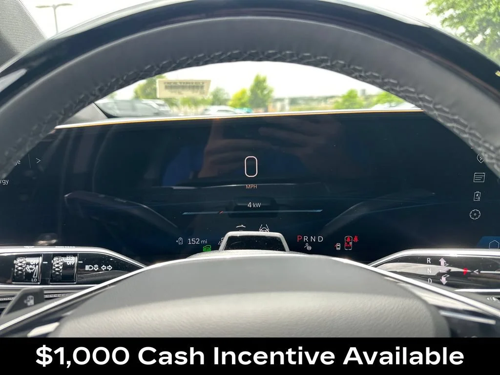 2026 Cadillac OPTIQ Sport - Photo 24