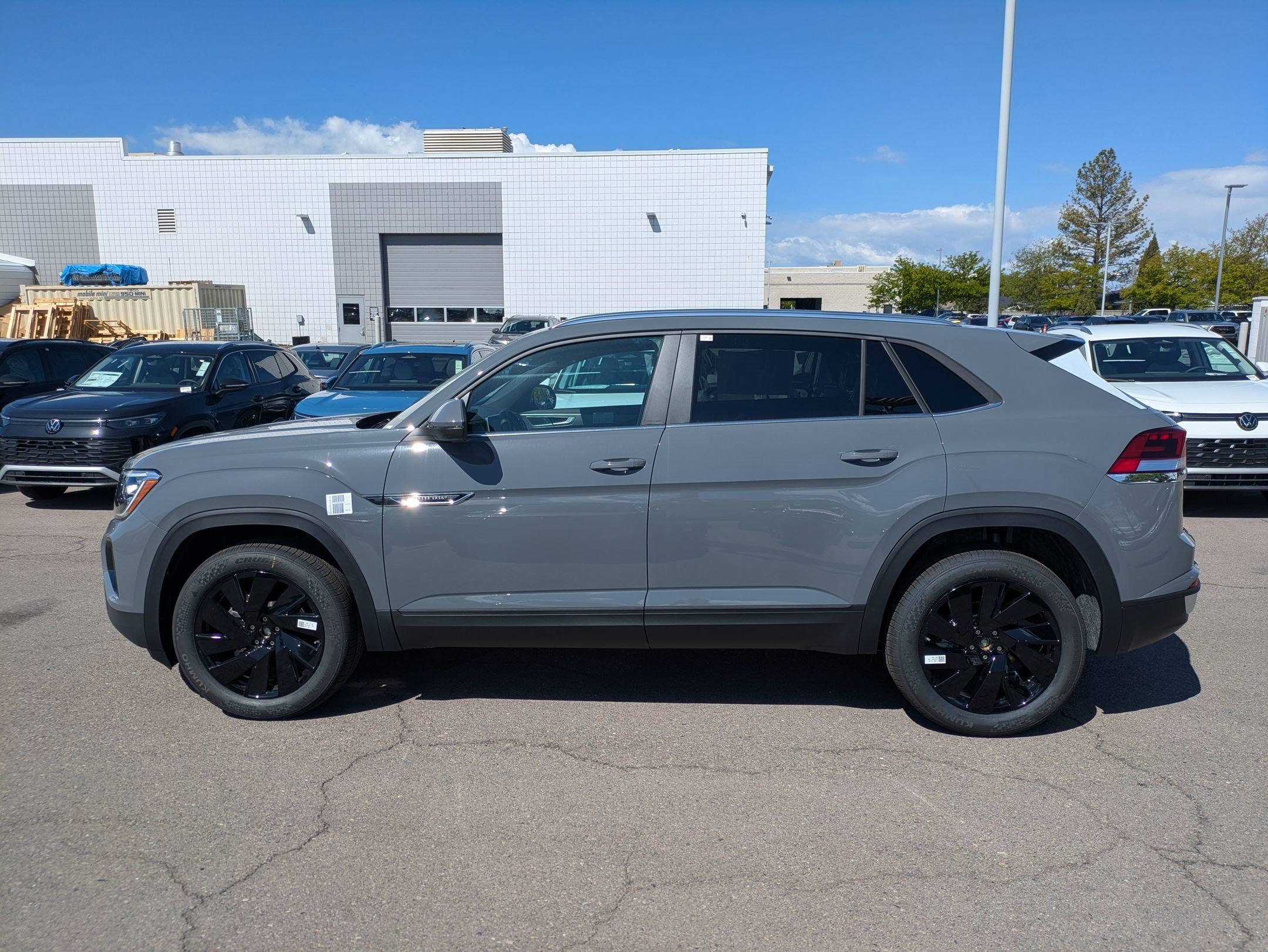 New 2026 Pure Gray Volkswagen 2.0T SE w/Technology image 7