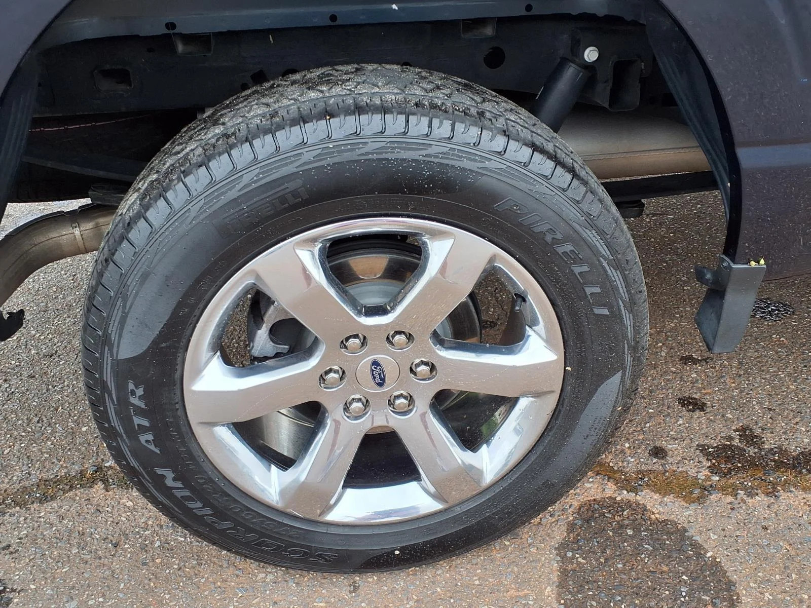 Used 2022 Antimatter Blue Metallic Ford XLT image 10