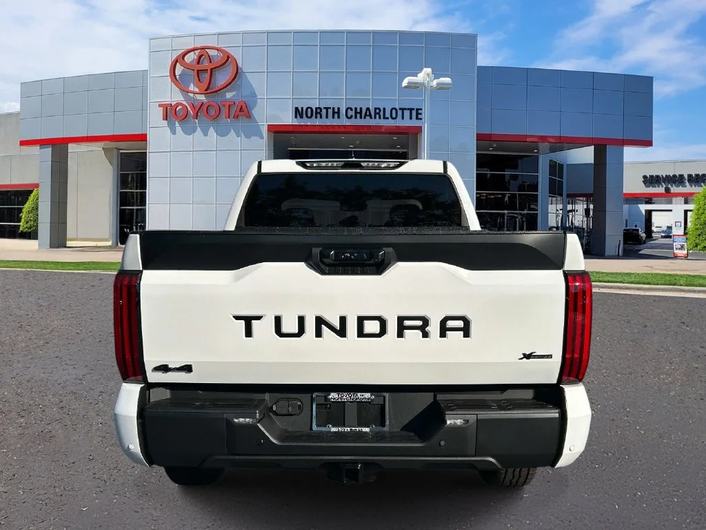 New 2026 Ice Cap Toyota SR5 image 6