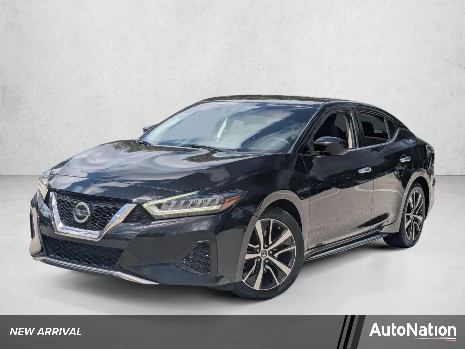 2019 Nissan Maxima S's photo