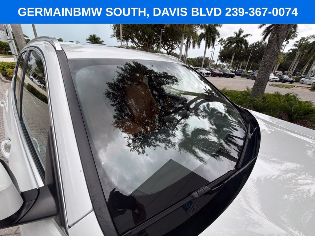 Certified Used 2024 Alpine White BMW sDrive30i image 7