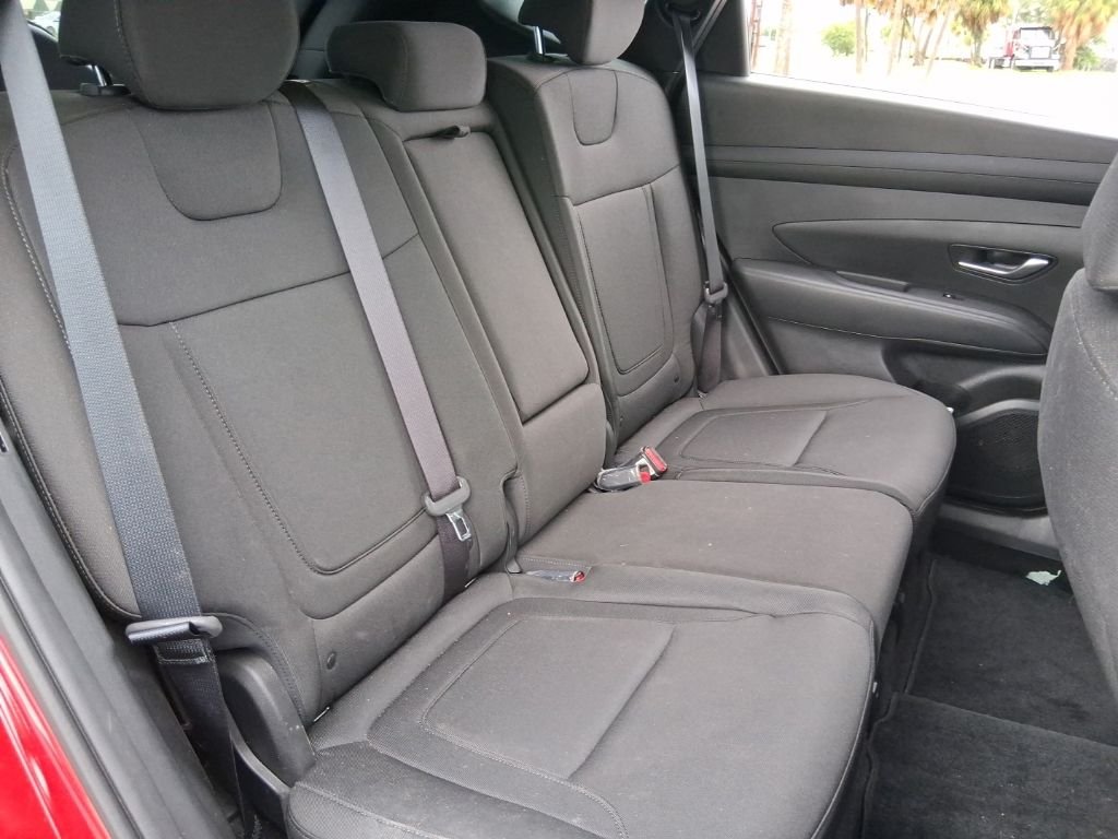 Used 2025 Red Hyundai SE image 18