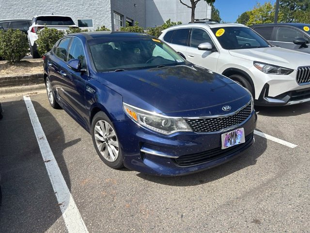 Used 2016 Blue Kia EX image 3