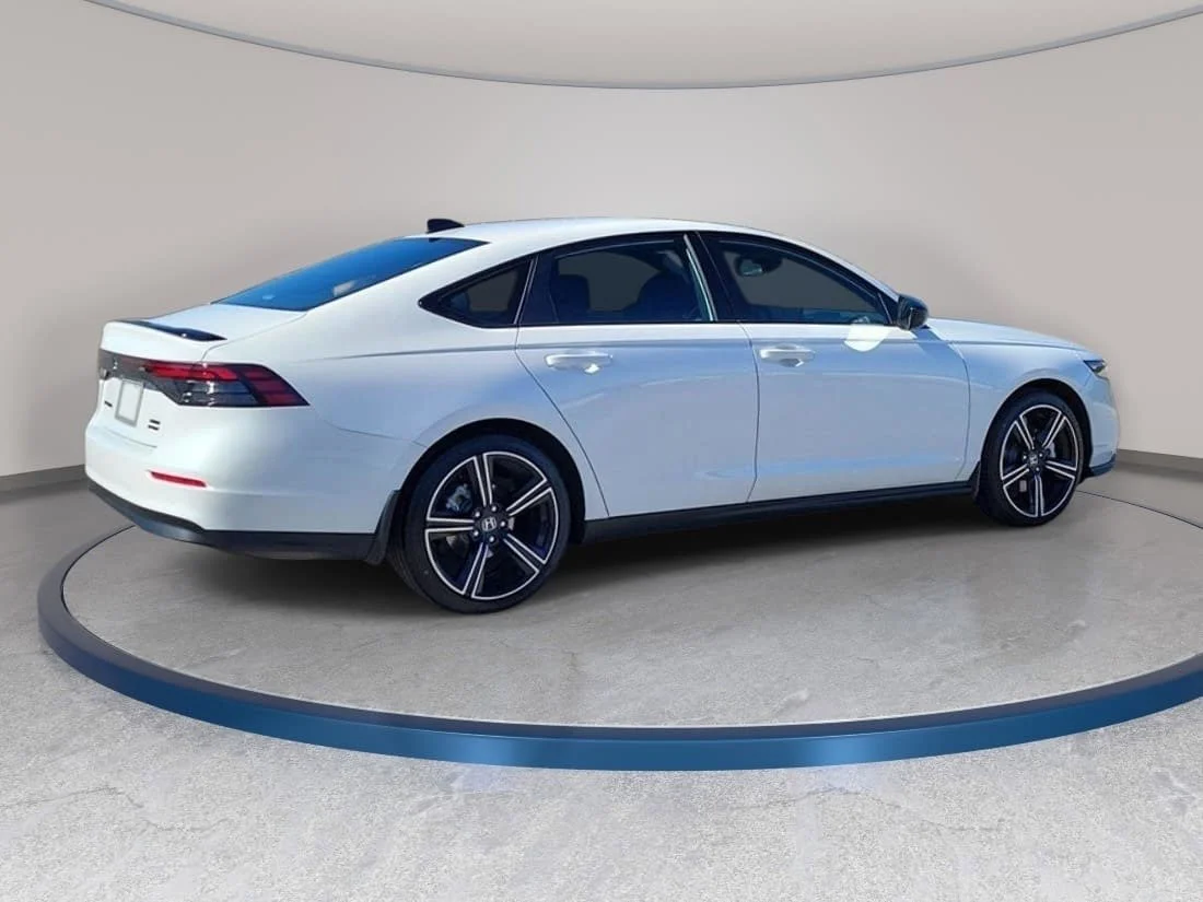 New 2026 Platinum White Pearl Honda Sport image 5