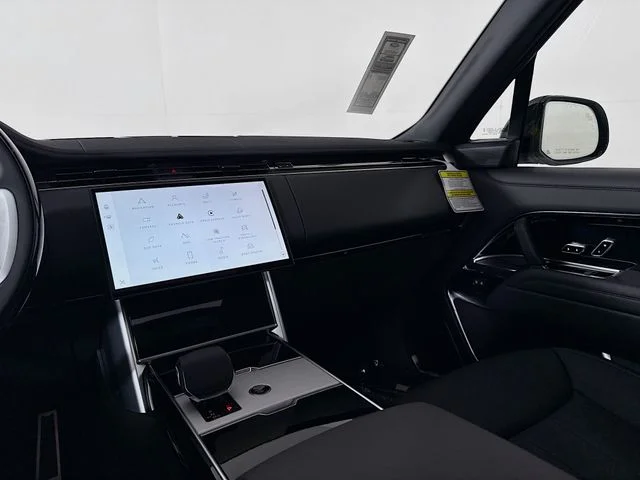 New 2026 Fuji White Land Rover SE image 26