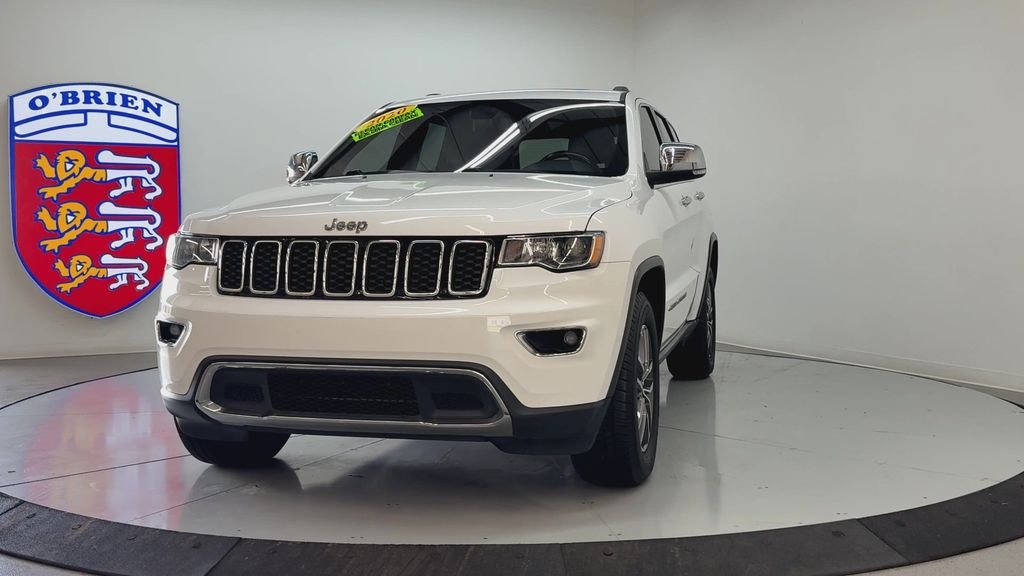 Used 2020 Bright White Clearcoat Jeep Limited image 9