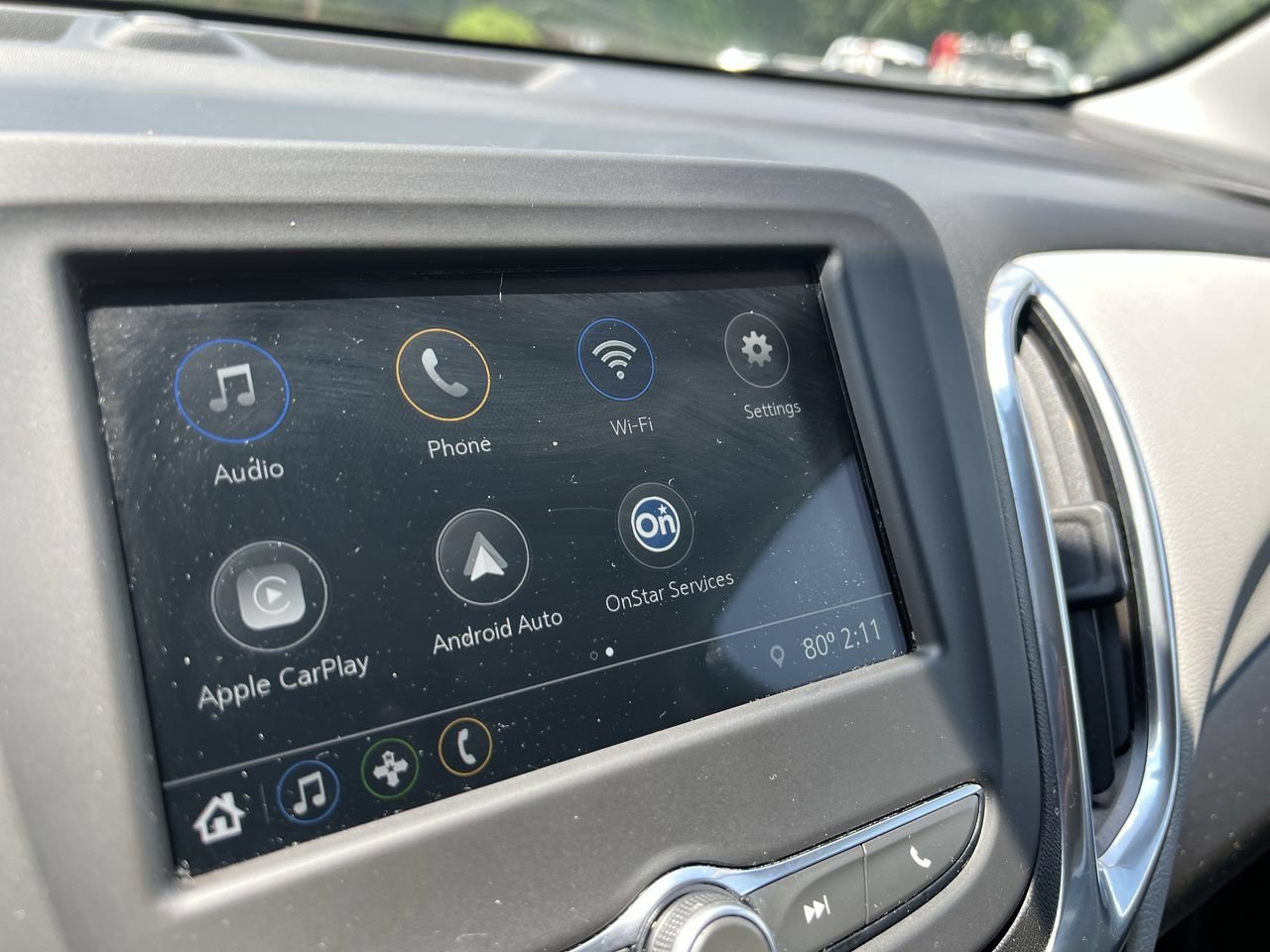 Used 2019 SILVER ICE METALLIC Chevrolet LT image 14