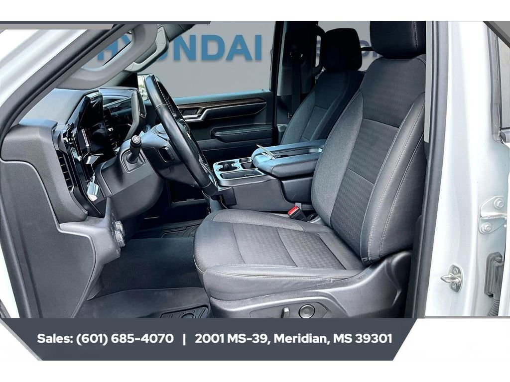 2024 Chevrolet Silverado 1500 LT - Photo 18