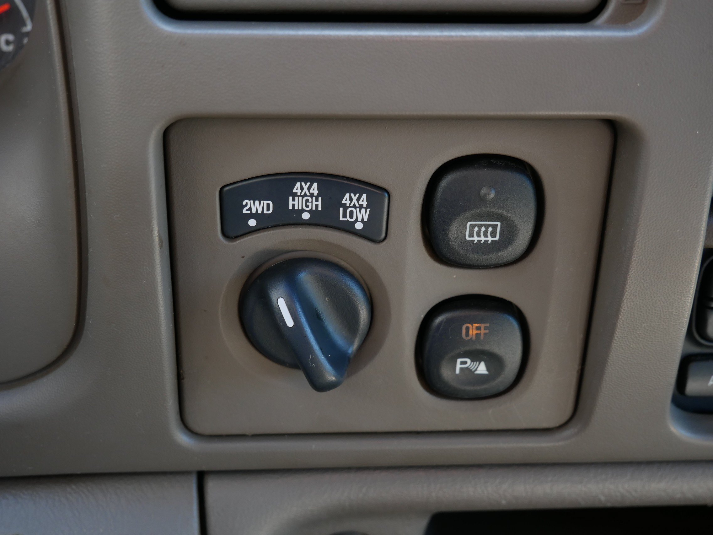 Used 2003 Green Ford Eddie Bauer image 26