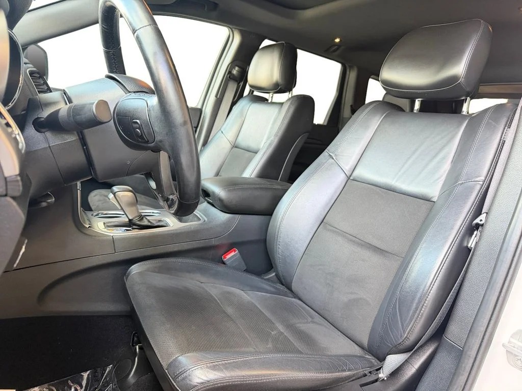 Used 2020 White Jeep Altitude image 26
