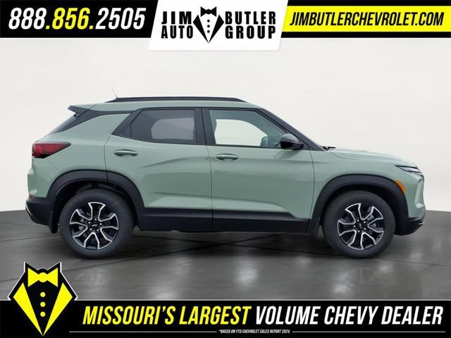 New 2026 Cacti Green Chevrolet ACTIV image 5