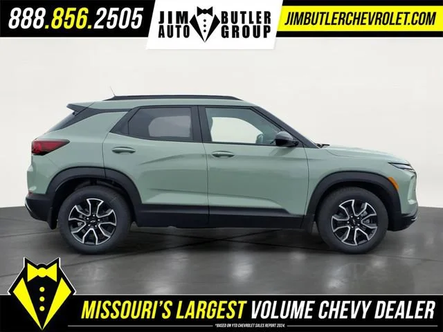 New 2026 Cacti Green Chevrolet ACTIV image 5