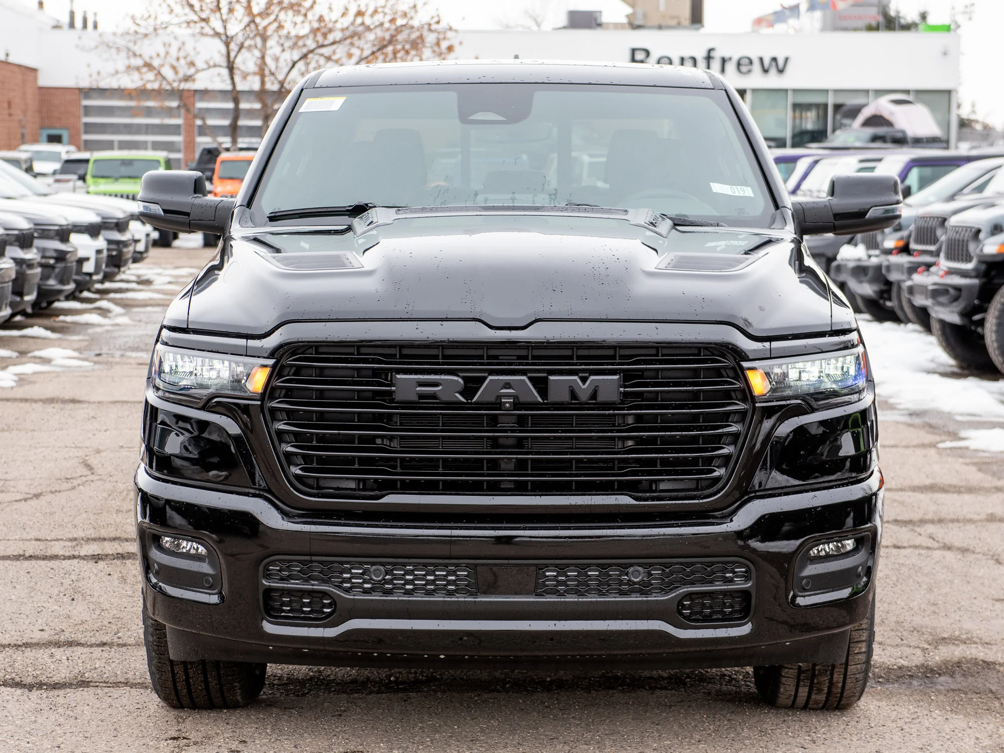 New 2026 Black RAM Sport* HEMI V8 image 9