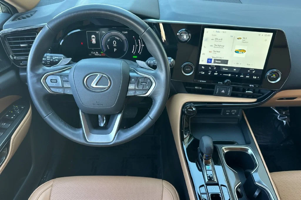 Certified Used 2025 Gray Lexus 350h Premium image 16