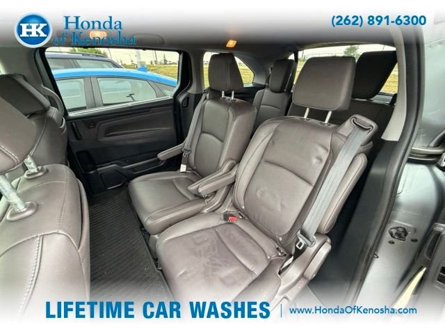 Certified Used 2024 Lunar Silver Metallic Honda Touring image 6