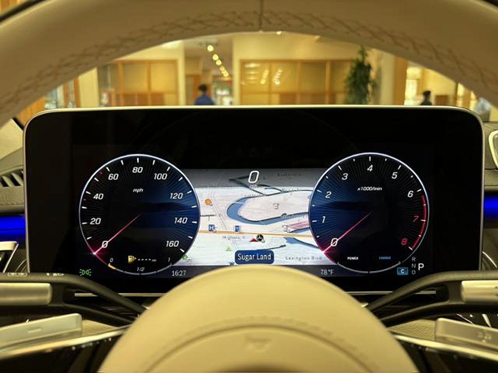 New 2026 Emerald Green Metallic Mercedes-Benz S 580 image 32